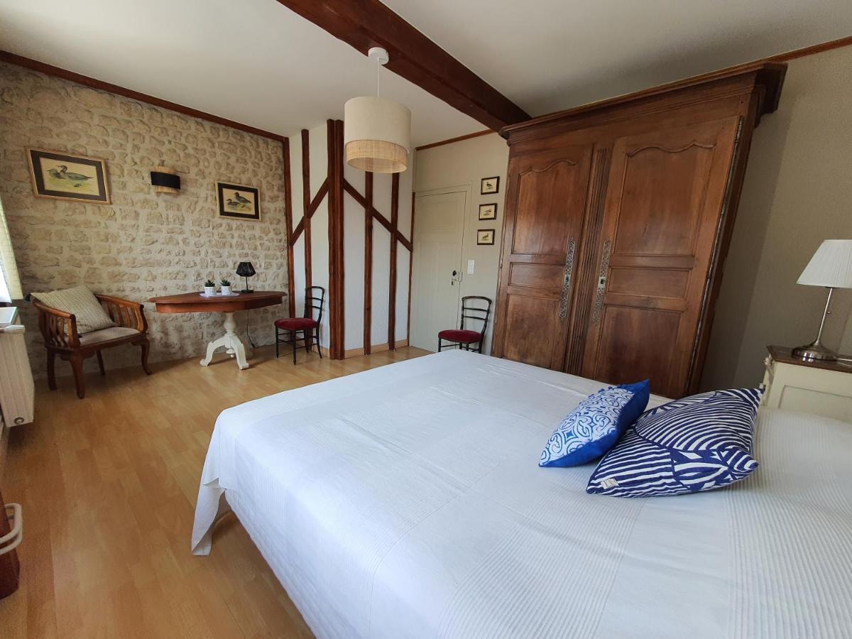 Le Pressoir De Marsac 호텔 Marsac  외부 사진